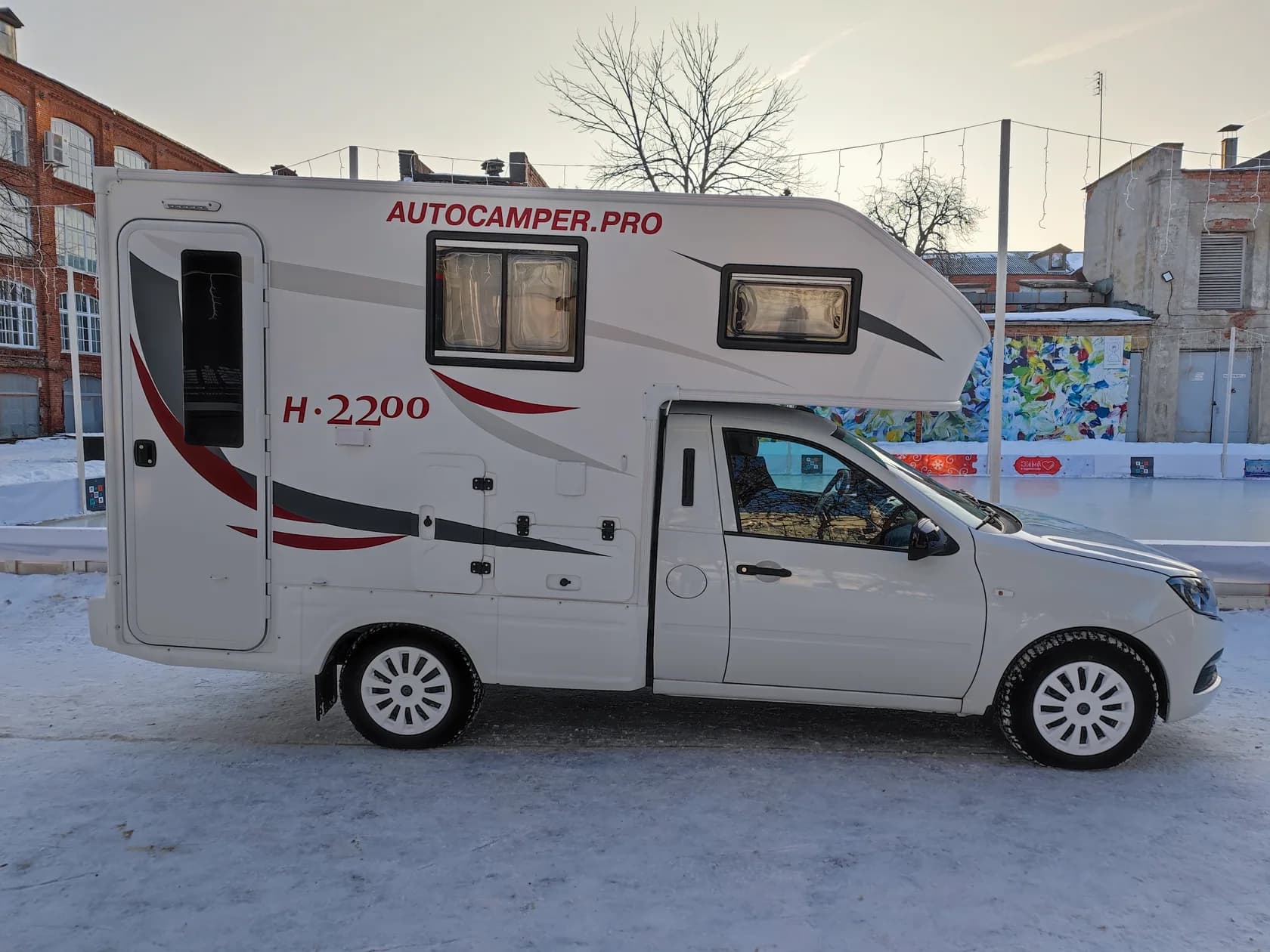 Автодом HELIX 2200 на базе Лада Гранта