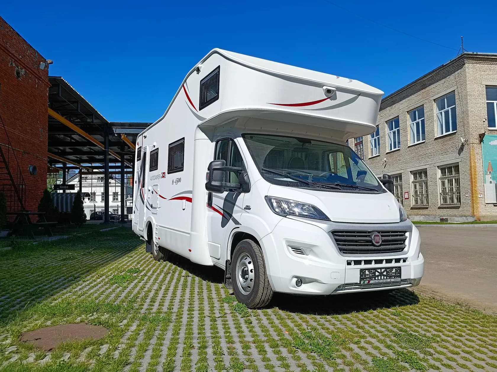 Автодом HELIX 4500 на базе FIAT Ducato